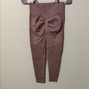 Women’s butt lifting Leggings in beige-pink